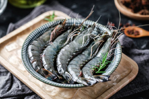 黑虎蝦多少錢(qián)一斤 黑虎蝦是斑節(jié)蝦嗎