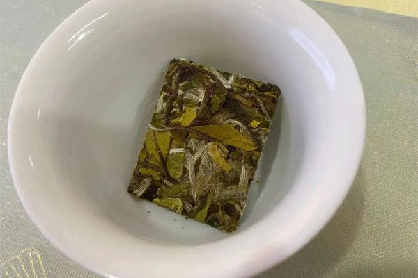 白牡丹茶喝了會(huì)失眠嗎 白牡丹茶對(duì)身體好嗎