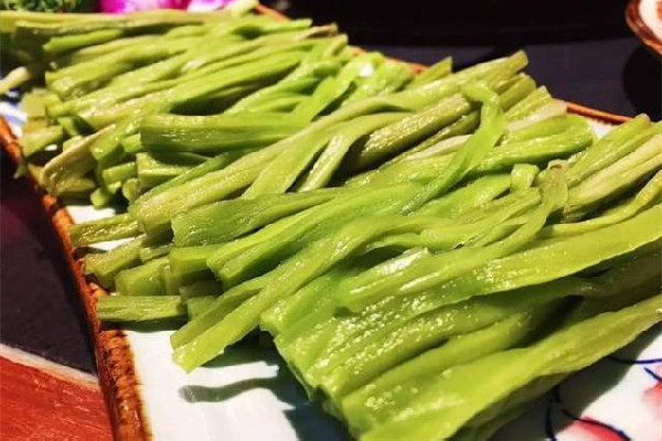 貢菜要泡多長時(shí)間 貢菜泡開可以直接吃嗎